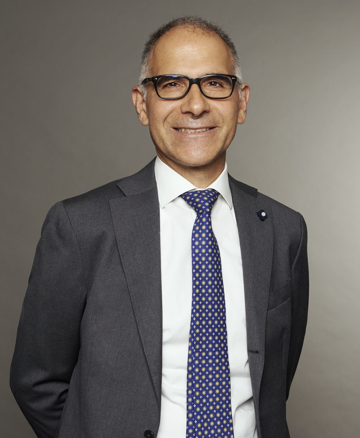 Trifiro_Bio-Avvocati-1200_0045_Angelo-di-Gioia-d4e75b69
